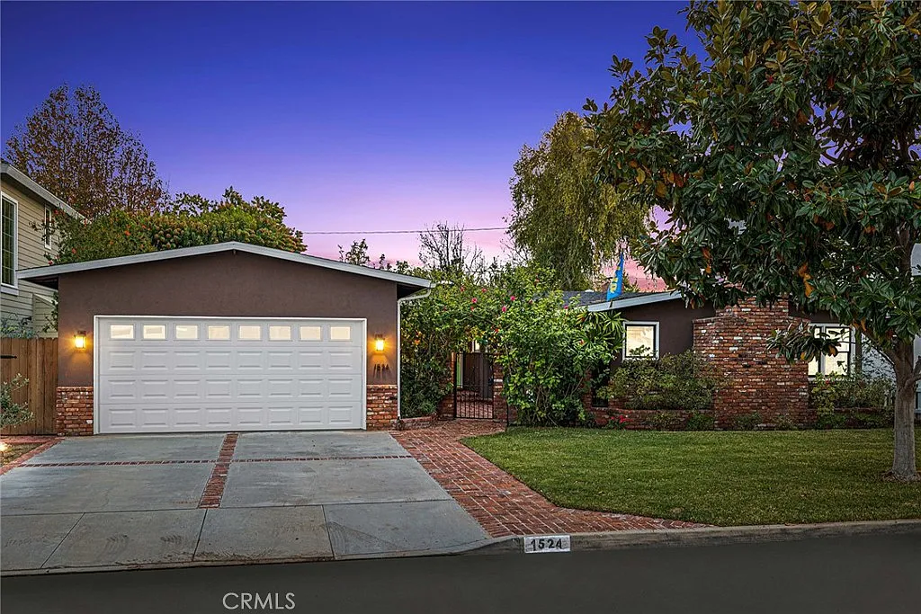 1524 Sylvia Ln, Newport Beach, CA 92660 | Zillow