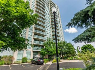 2545 Erin Centre Blvd #1110, Mississauga, ON L5M6Z9