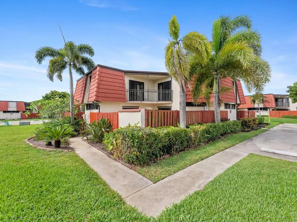 3790 Victoria Drive Drive, West Palm Beach, FL 33406