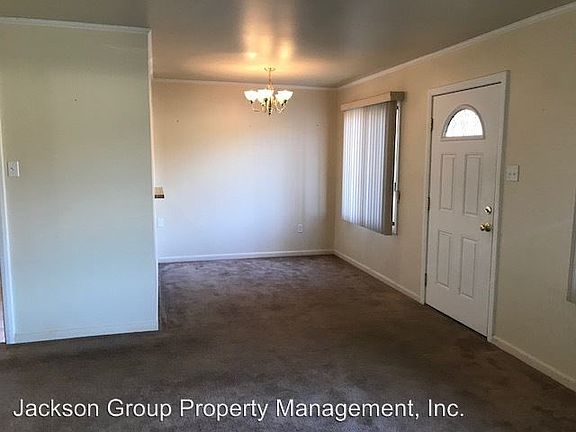 2nd image of 713 Hillside Blvd