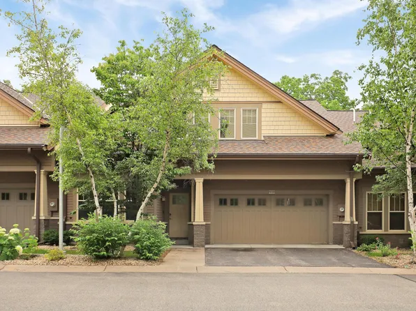 2311 Village Ter, Bloomington, MN 55431