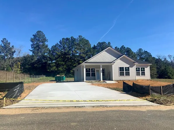 611 S Main St, Boston, GA 31626