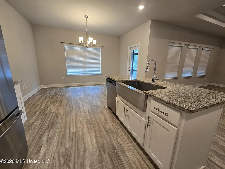 15094 Pin Wheel Ct — Photo 8