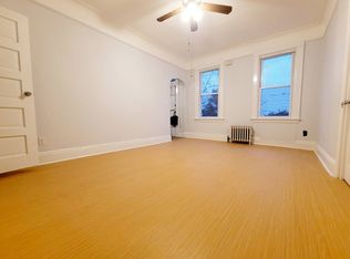 174 Lowell Ave FLOOR 1, Floral Park, NY 11001