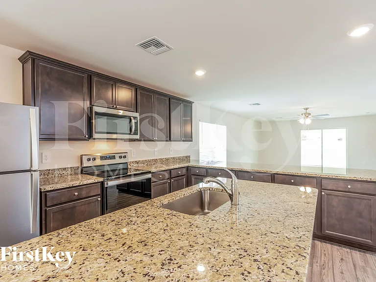 3446 Colfax Ln — Photo 5