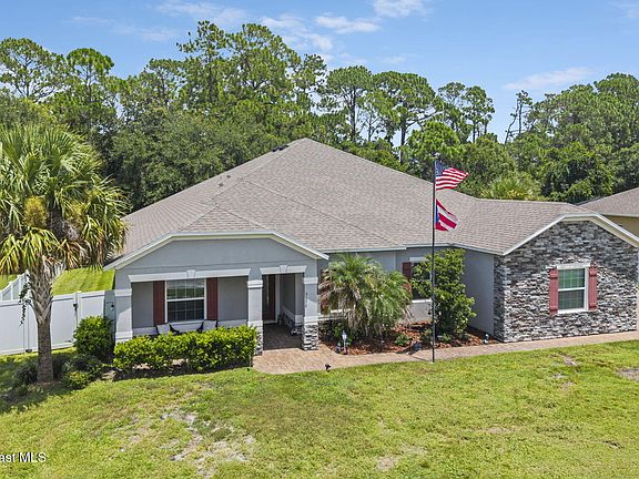 2nd image of 3650 Breezy Point Ln