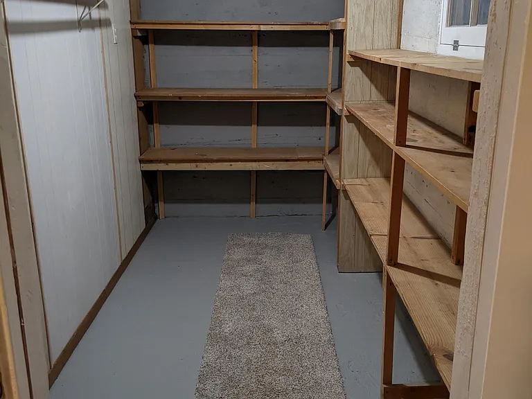 2404 W Kiernan Ave — Photo 27