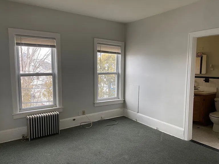 19 South St — Photo 6