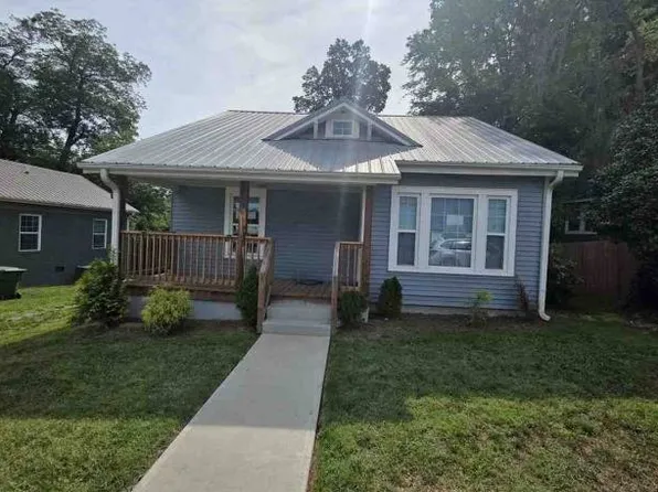 409 Westside Dr, Lexington, NC 27292