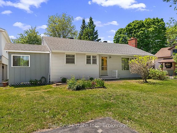 5th image of 488 Hastings St N