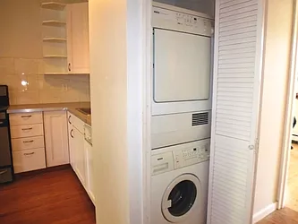 Rented by Next Door Realty NYC