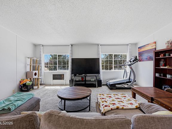 5th image of 9095 Calico Way