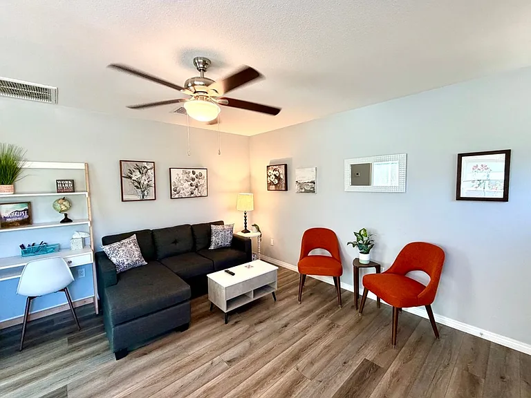 140 Princeton Ave — Photo 4