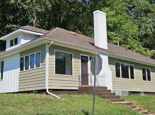7014 N Bungalow Dr, New Carlisle, IN 46552