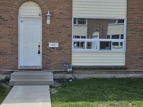 879 Carleton Pl Unit 3, Sarnia, ON N7T 3V8