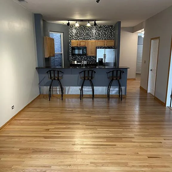 6647 S Maryland Ave #2W — Photo 2