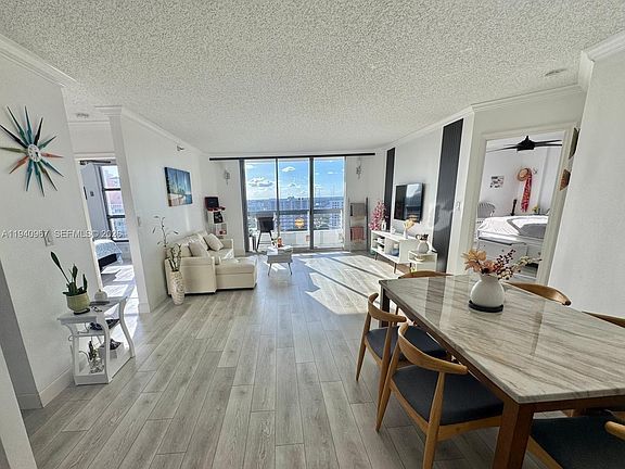 5th image of 3530 Mystic Pointe Dr APT 2403