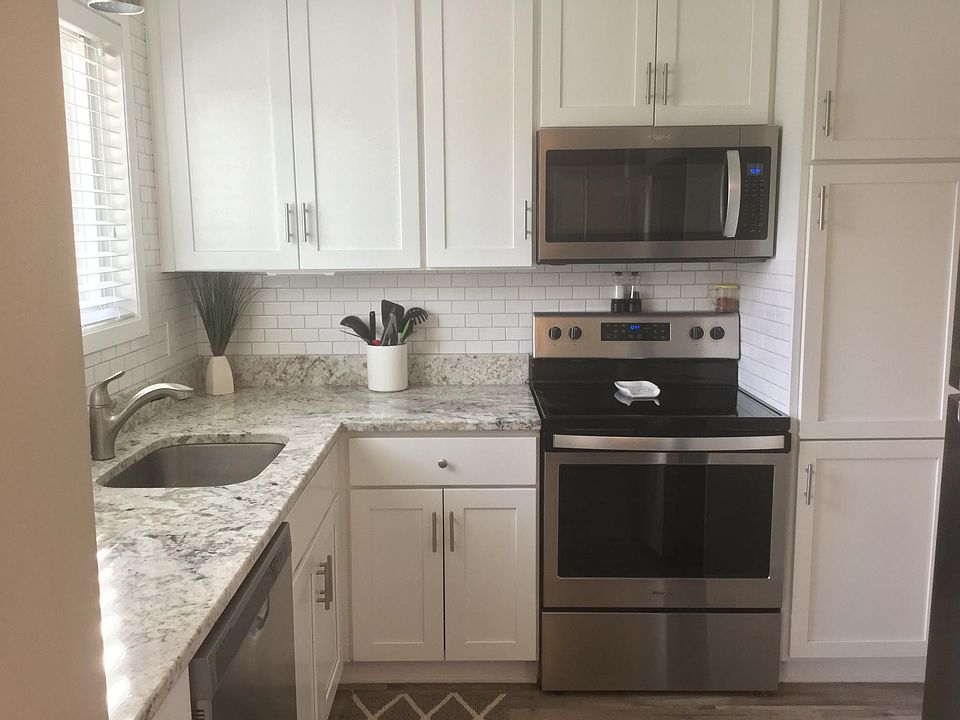 1st image of 7758 Arboretum Vilg Cir