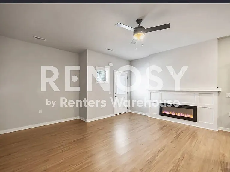 3656 NE Marissa Ln — Photo 10