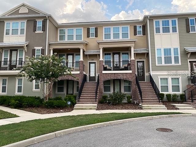 1st image of 931 Taramundi Dr