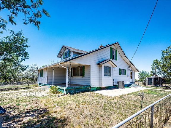 2nd image of 45501 E 38th Avenue