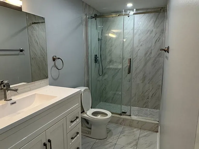 492 Raymerville Dr #BASEMENT — Photo 12
