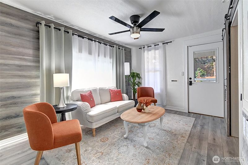5th image of 2327 Harrison Avenue
