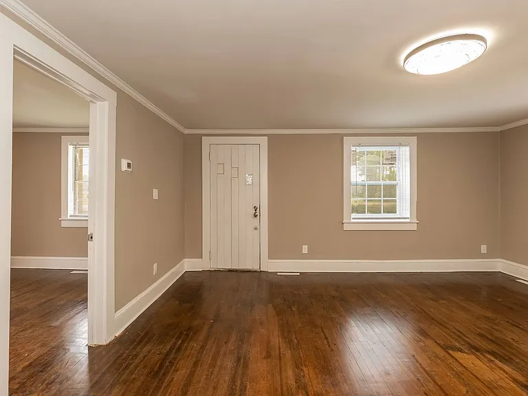 4042 S Church St — Photo 15