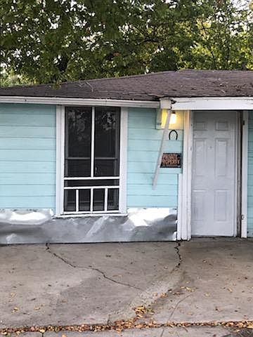 1st image of 5911 McCullough Ave