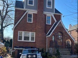 1941 Seminole Ave, Bronx, NY 10461