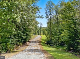 Dogwood Ln, King George, VA 22485