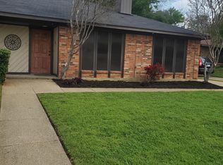 108 Gray Oak Ct, Euless, TX 76039