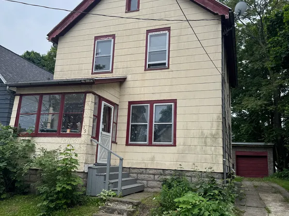 15 Bloomingdale St, Rochester, NY 14621