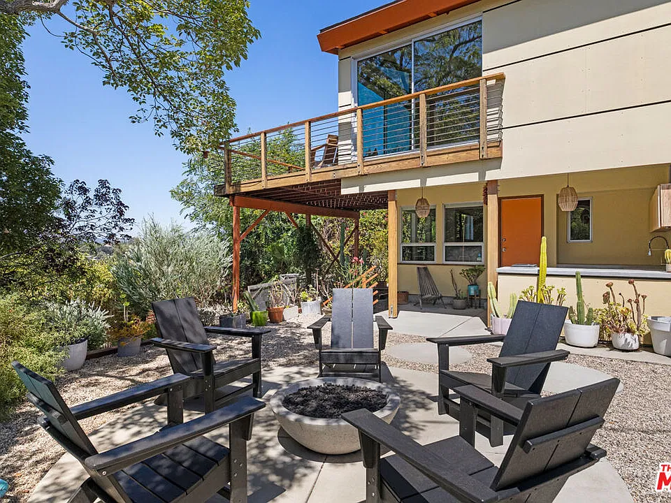 2021 Park Dr