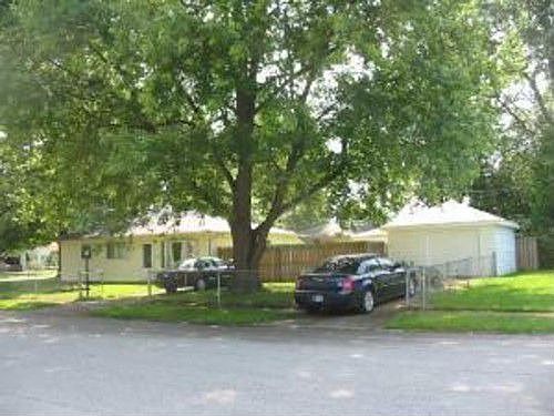 2nd image of 3102 Winton Ave