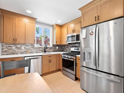 31 Wagon Lane E, Centereach, NY, 11720