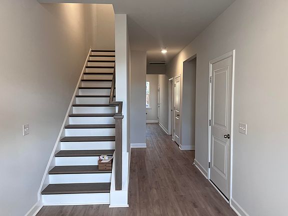 2nd image of 5218 New Palm Ct