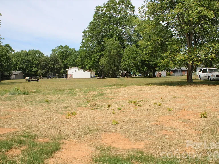 574 W Park Ave #A — Photo 20