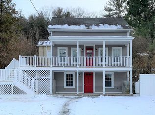 40 Hope Furnace Rd, Scituate, RI 02831