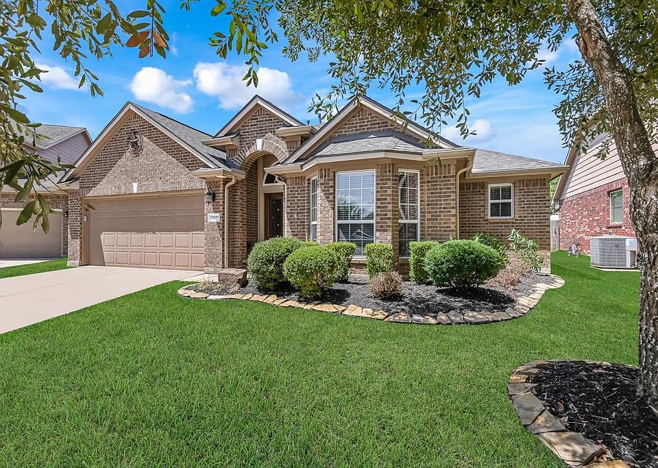 1st image of 10103 Sweet Willow Ln