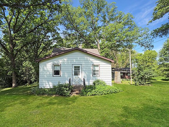 2nd image of 2119 190th St