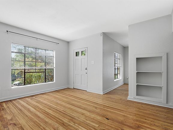 3rd image of 3901 Wrightwood Rd #A
