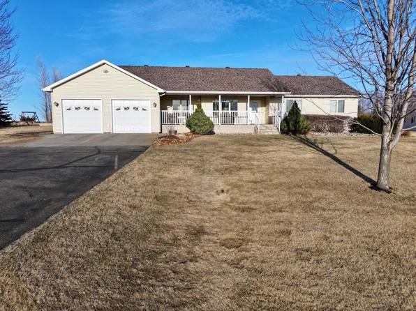 23753 Highland Trl, Fergus Falls, MN 56537