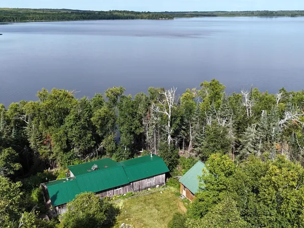 33 Donovan Point, Orr, MN 55771