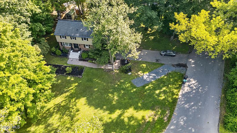 3rd image of 14 Brookwood Drive