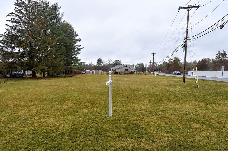 2nd image of 6 E Elm Avenue