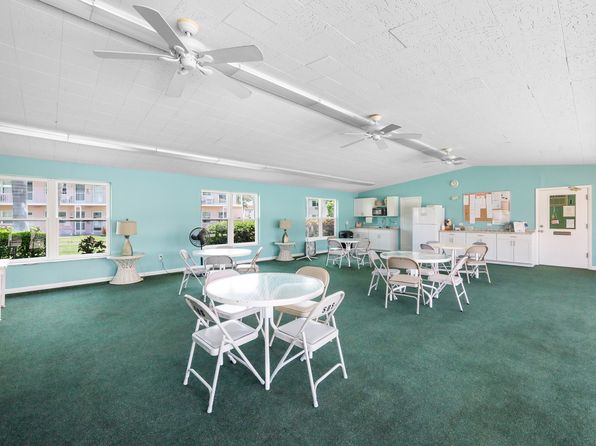 190 N Collier Blvd APT S9