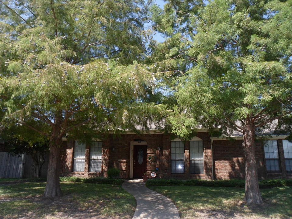 1st image of 5417 Blue Cove Dr