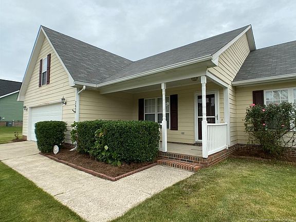 3rd image of 265 Walden Green Dr