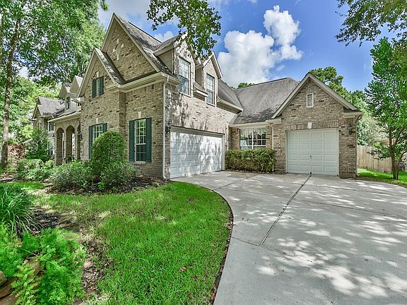 3rd image of 15322 Mustang Valley Cir